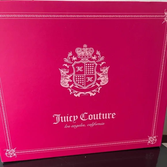 NWT Juicy Couture (limit ed.) Heritage 3-Piece Barrel Bag Set lavender velour. 💜 - Picture 6 of 7